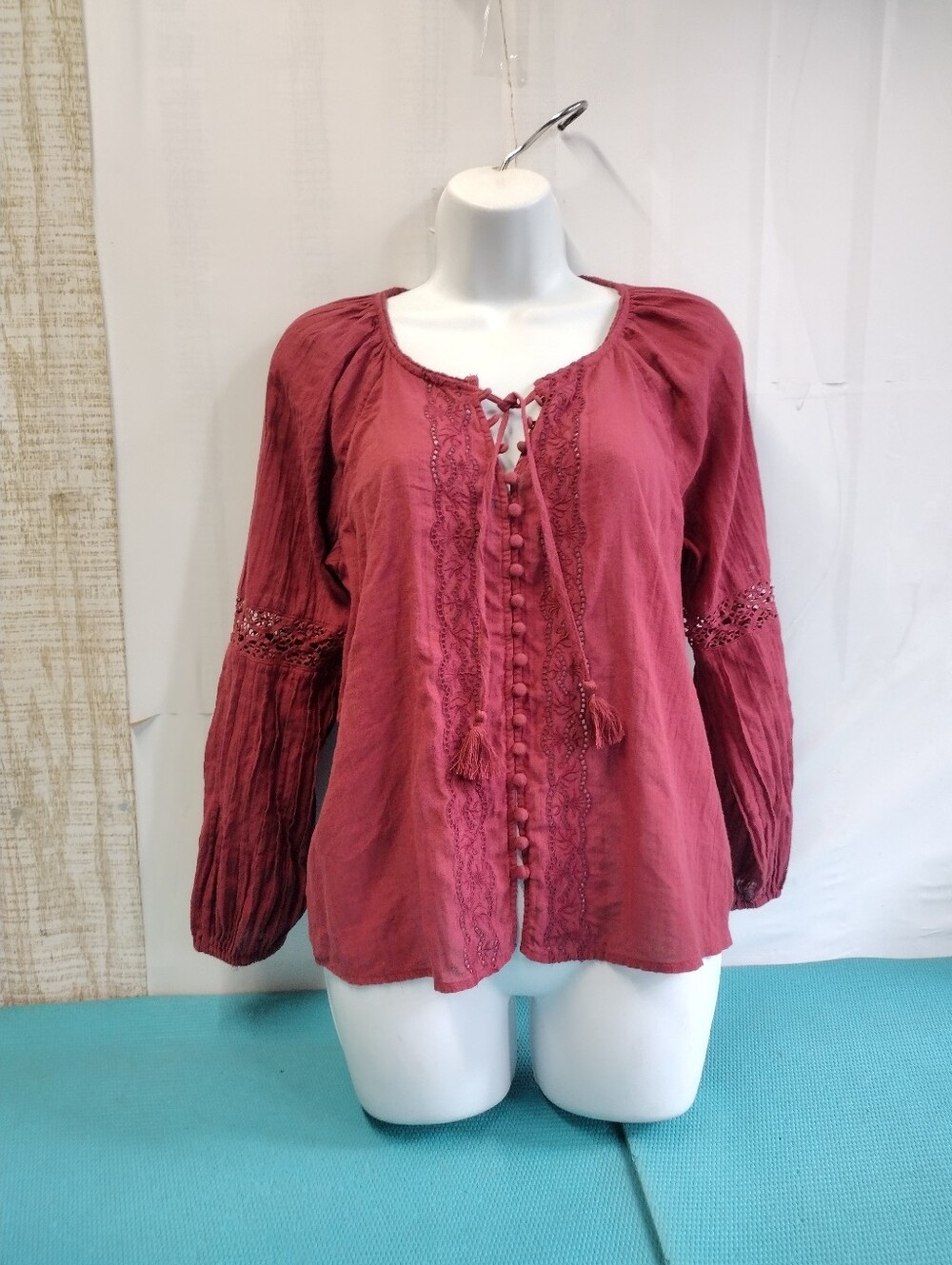 American Eagle Peasant Crochet Blouse Buttons Long Sleeve - S